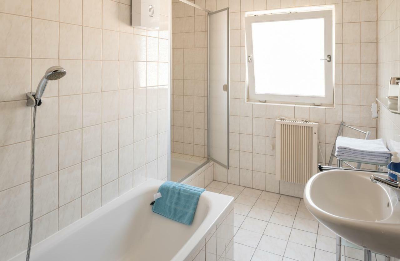 Gaestezimmer Strauss Kottenheim Exterior foto
