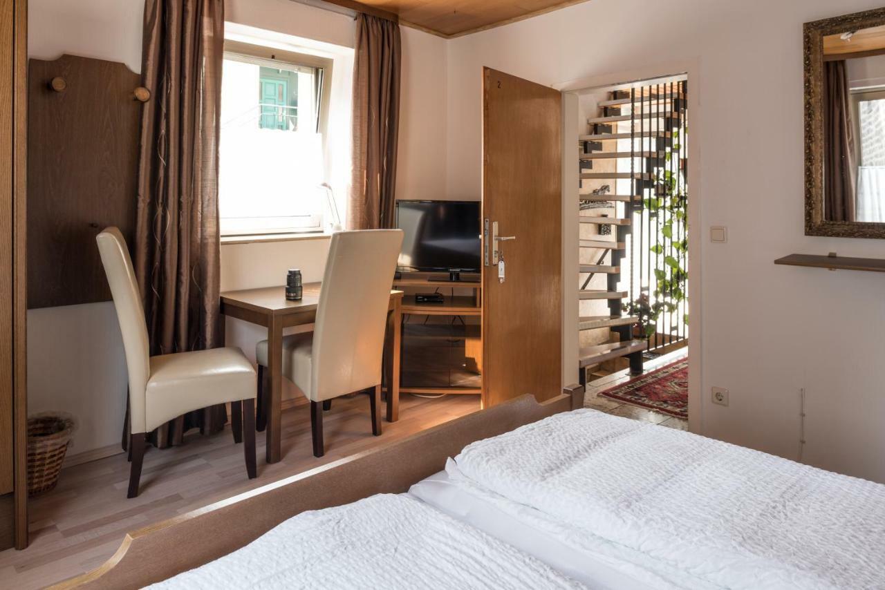 Gaestezimmer Strauss Kottenheim Exterior foto